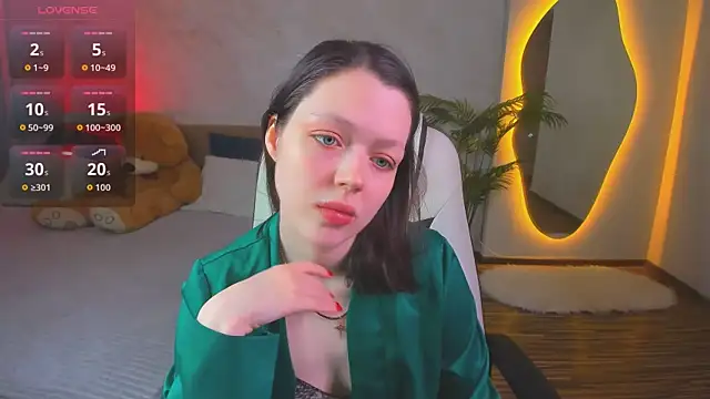 Lunar Lily online show from March 13, 5:36 am