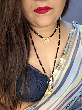 indian-hotmilfs online show from October 11, 6:06 pm