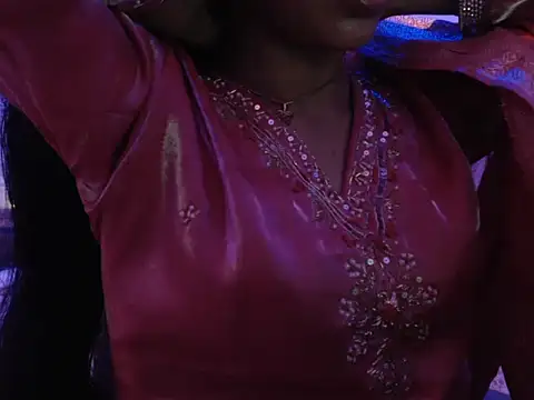 snow white123 online show from October 19, 8:42 pm