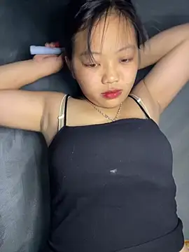 Lyrasss online show from October 28, 7:23 am