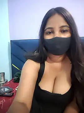 Snapshot of Lusty-radhika chatting on January 18, 1:20 am Lusty-radhika online show from January 18, 1:20 am