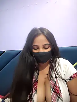 Snapshot of Lusty-radhika chatting on April 13, 2:00 pm Lusty-radhika online show from April 13, 2:00 pm