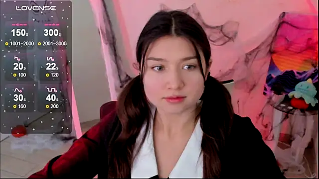 Snapshot of Sandra_Curly chatting on October 31, 8:43 pm Sandra Curly online show from October 31, 8:43 pm