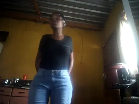 Caramelchick01 online show from September 24, 9:45 am