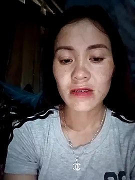 Snapshot of TinTim02 chatting on September 27, 10:42 am TinTim02 online show from September 27, 10:42 am