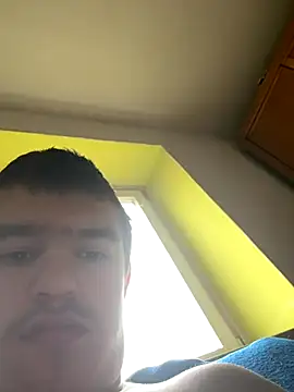 Snapshot of pussyhunter323557 chatting on November 30, 9:57 am pussyhunter323557 online show from November 30, 9:57 am