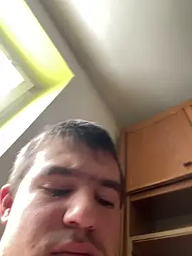 Snapshot of pussyhunter323557 chatting on February 15, 12:14 pm pussyhunter323557 online show from February 15, 12:14 pm