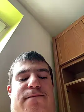 Snapshot of pussyhunter323557 chatting on February 21, 10:16 am pussyhunter323557 online show from February 21, 10:16 am