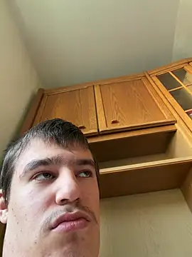 Snapshot of pussyhunter323557 chatting on March 20, 8:30 am pussyhunter323557 online show from March 20, 8:30 am