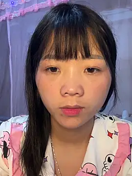 thaoyeuuu online show from October 5, 5:17 am