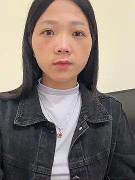 thaoyeuuu online show from October 16, 2:23 am