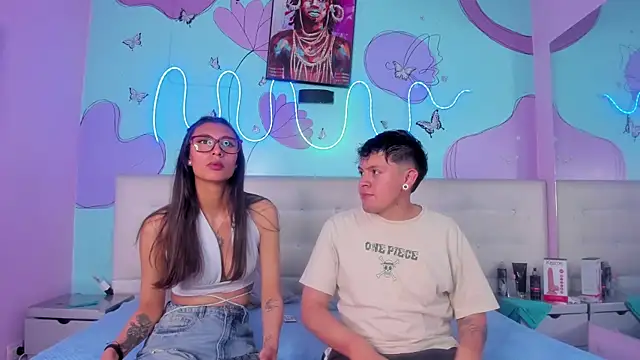 Ethan N Abby online show from September 11, 8:31 pm