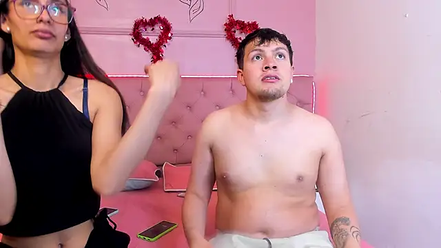 Ethan N Abby online show from September 22, 9:28 pm