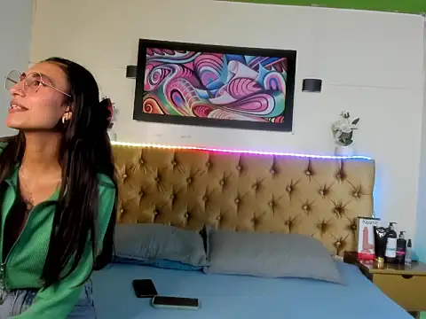 Ethan N Abby online show from February 10, 8:24 pm