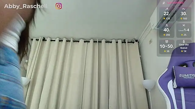 Abby Raschell online show from May 15, 3:57 am