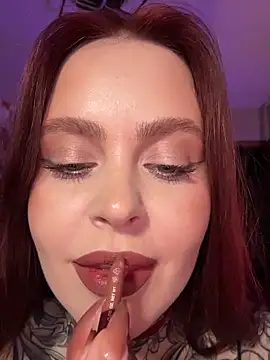 Mariiiiiway online show from February 9, 9:08 pm