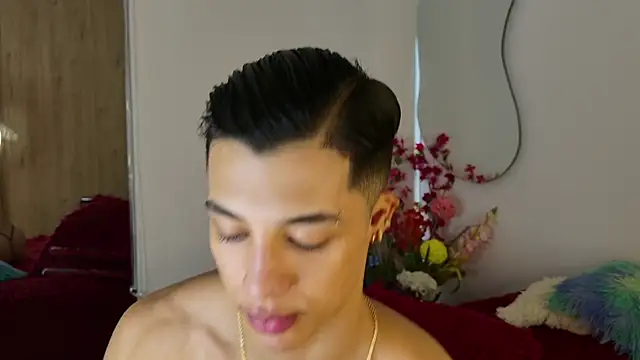 Troye Williams online show from March 17, 11:35 am