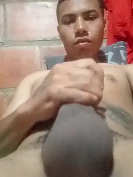 Snapshot of eldelmienbrogrueso chatting on September 8, 2:38 pm eldelmienbrogrueso online show from September 8, 2:38 pm