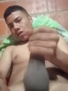 Snapshot of eldelmienbrogrueso chatting on November 11, 11:38 pm eldelmienbrogrueso online show from November 11, 11:38 pm