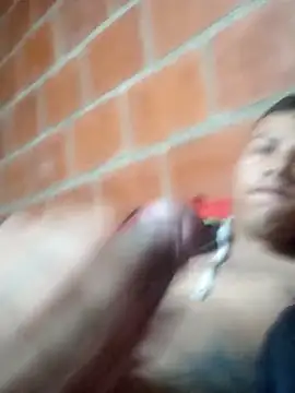 Snapshot of eldelmienbrogrueso chatting on December 4, 10:46 am eldelmienbrogrueso online show from December 4, 10:46 am