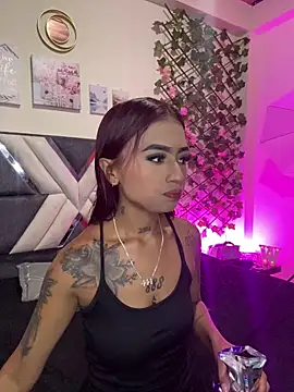 Dirty isabella18 online show from April 30, 12:17 am