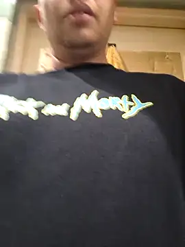 Snapshot of RimMasterAndYourJuice chatting on February 28, 5:03 pm RimMasterAndYourJuice online show from February 28, 5:03 pm