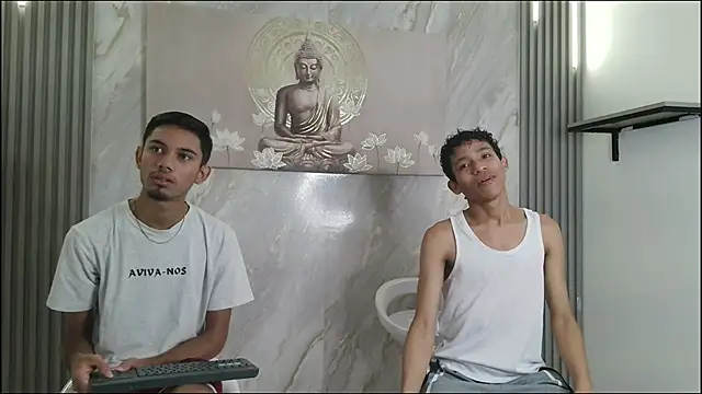 BEAUTY BOYS1 online show from March 30, 1:45 pm