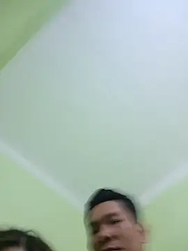 Snapshot of Takean chatting on April 3, 3:48 am Takean online show from April 3, 3:48 am