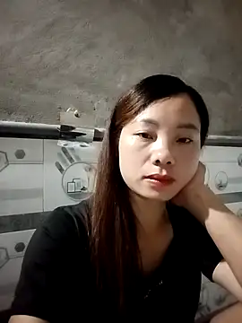 Snapshot of milo123-xx chatting on October 3, 3:42 pm milo123-xx online show from October 3, 3:42 pm