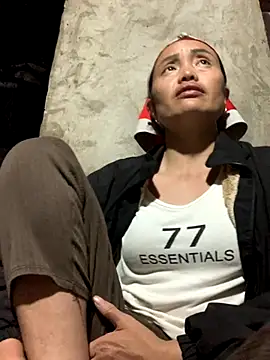 Snapshot of rosa-1200 chatting on October 7, 12:57 pm rosa-1200 online show from October 7, 12:57 pm