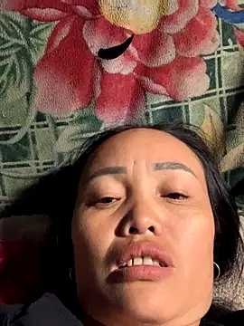 Snapshot of rosa-1200 chatting on October 22, 2:39 pm rosa-1200 online show from October 22, 2:39 pm