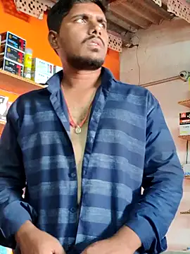 Snapshot of Markroco696 chatting on November 20, 3:39 am Markroco696 online show from November 20, 3:39 am