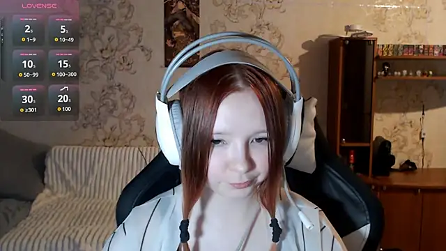 PansyBorriello online show from October 1, 4:13 pm