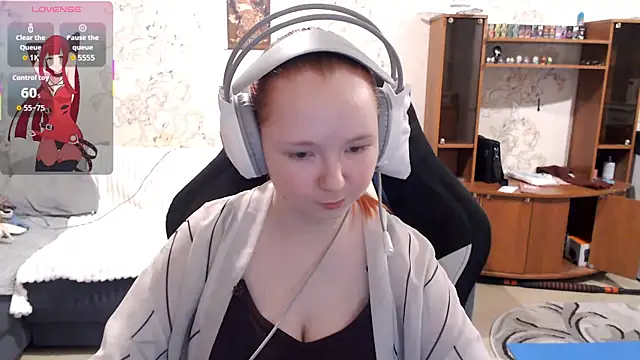 PansyBorriello online show from October 23, 4:06 pm