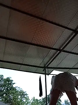 Snapshot of _Helala_ chatting on September 21, 11:39 pm Helala online show from September 21, 11:39 pm