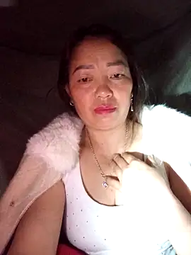 Snapshot of _Helala_ chatting on September 25, 10:46 pm Helala online show from September 25, 10:46 pm