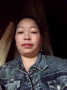 Snapshot of _Helala_ chatting on October 15, 12:38 pm Helala online show from October 15, 12:38 pm