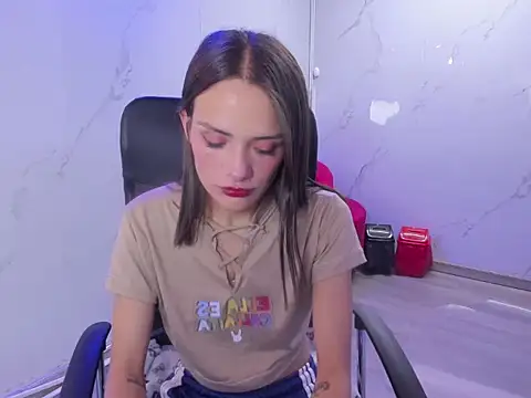 Tammy Thompson  online show from March 19, 2:10 pm