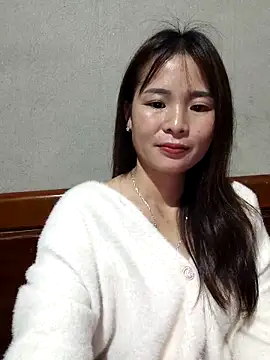 Samdangg online show from February 5, 9:30 pm