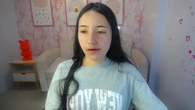 Snapshot of Kylie_ch1 chatting on September 23, 10:51 am Kylie ch1 online show from September 23, 10:51 am