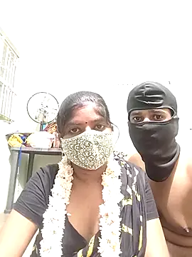 crazcy-couples online show from September 10, 4:18 pm