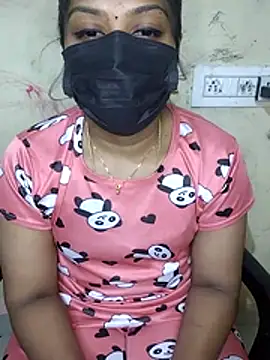 Tamil Attitude queen online show from October 14, 7:14 pm