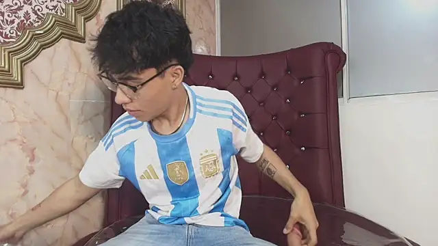 Dani rivass online show from September 18, 11:12 am