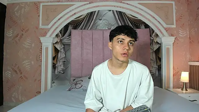 Dani rivass online show from December 16, 12:43 pm