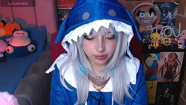  alexa19pretty  online show from May 14, 6:37 pm