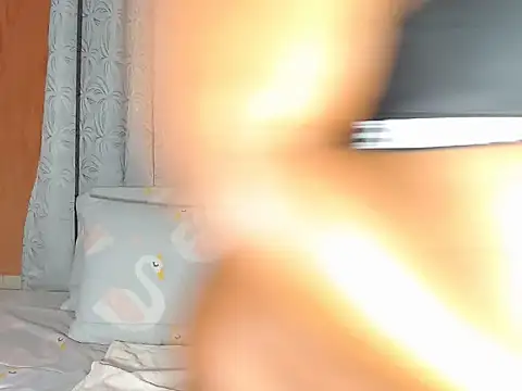 Snapshot of SEXY_MANDYY chatting on October 30, 4:36 am SEXY MANDYY online show from October 30, 4:36 am