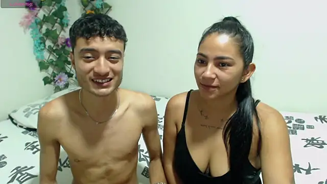 camiYwY online show from November 25, 6:46 am