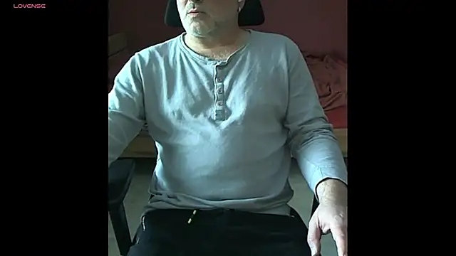 hotcock-germany online show from January 10, 11:45 am