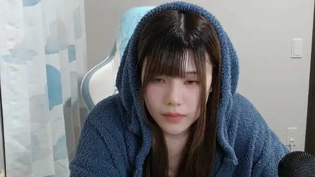 asuka xoxo online show from May 16, 1:10 pm