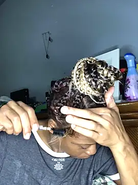 Snapshot of Tishrella6 chatting on January 15, 3:11 am Tishrella6 online show from January 15, 3:11 am